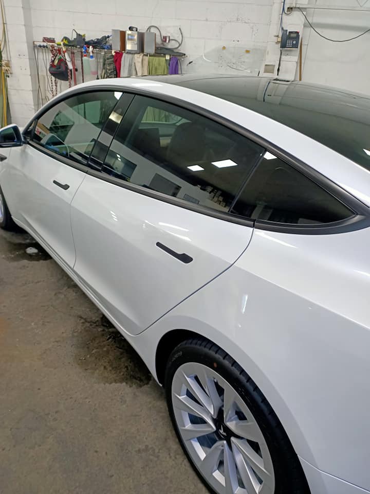 Iridium ceramic window tint 35 VLT fram och bak